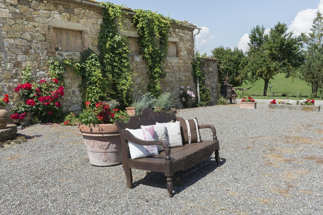 Wine Resort Colsereno Montalcino Exterior photo