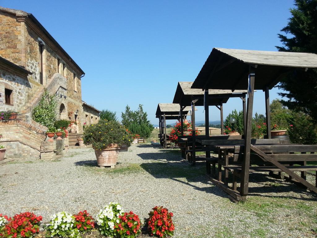 Wine Resort Colsereno Montalcino Exterior photo